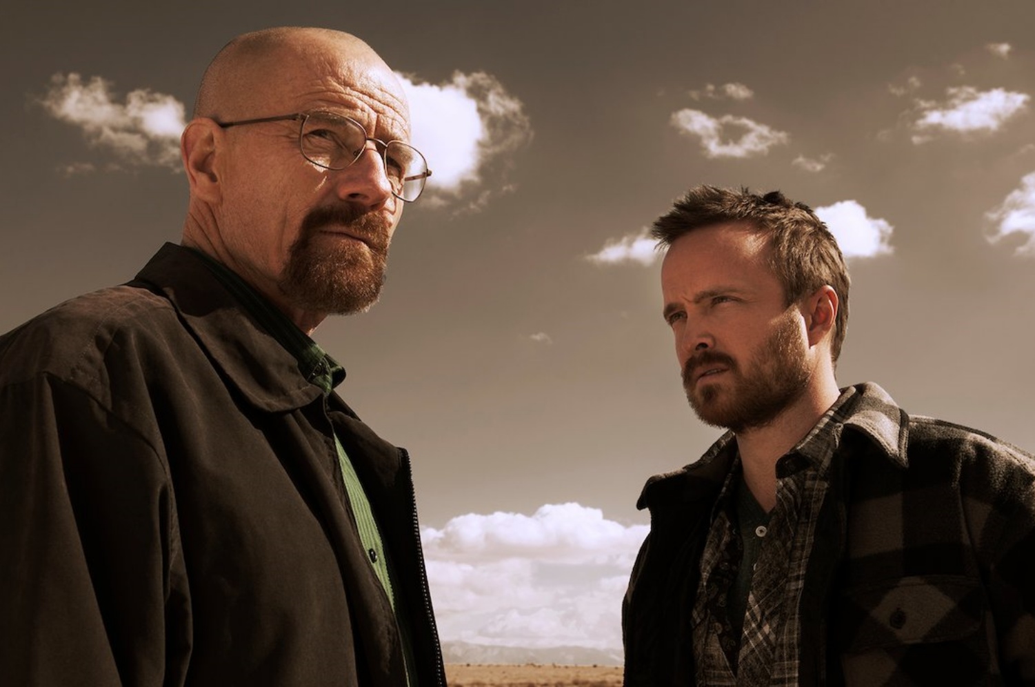 Bryan Cranston e Aaron Paul em Breaking Bad (Reprodução)
