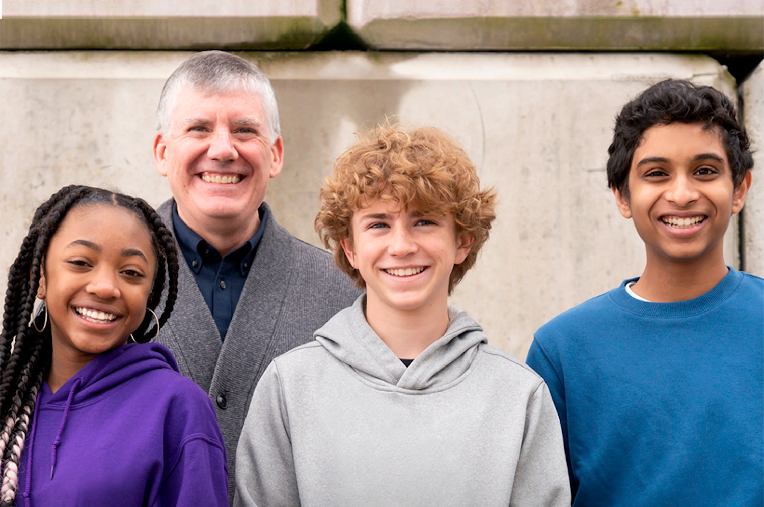 Percy Jackson | Rick Riordan compartilha atualizações sobre série do Disney+