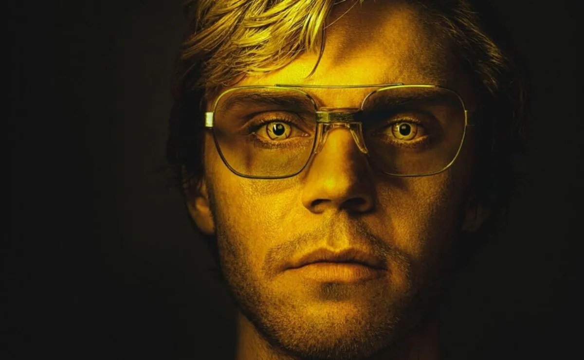 como-evan-peters-se-preparou-para-viver-dahmer-na-serie-da-netflix-segundo-ator-jornada-foi-sombria