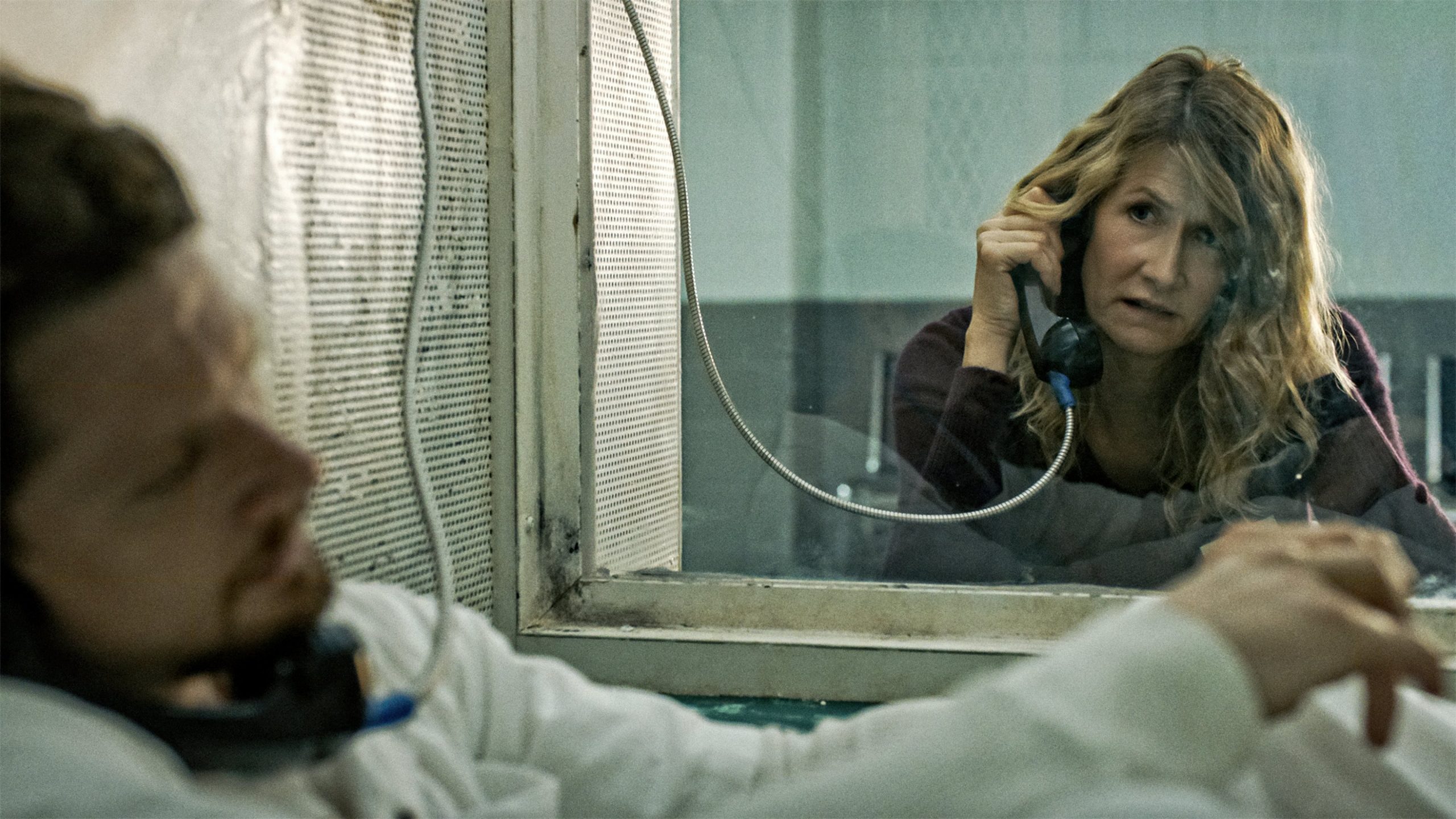 Justiça em Chamas: 3 motivos para assistir e 2 para passar longe do mais novo sucesso da Netflix (Imagem: Reprodução/ Netflix)