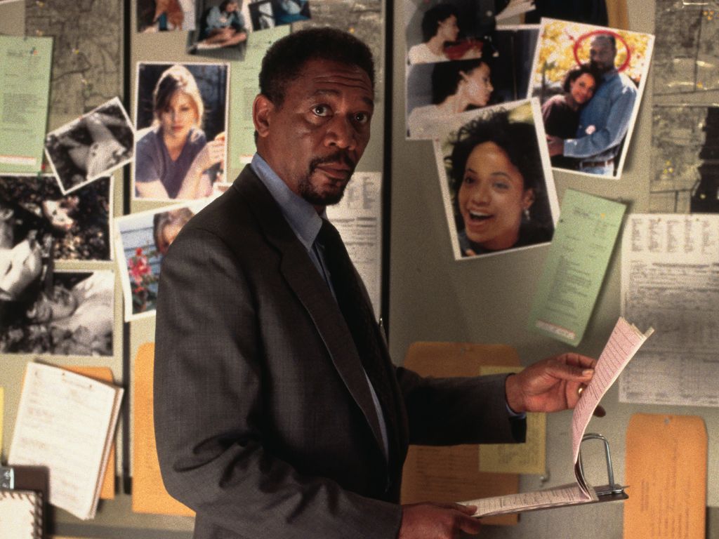 Beijos que matam é um dos Filmes dos anos 90 na Netflix que valem a pena